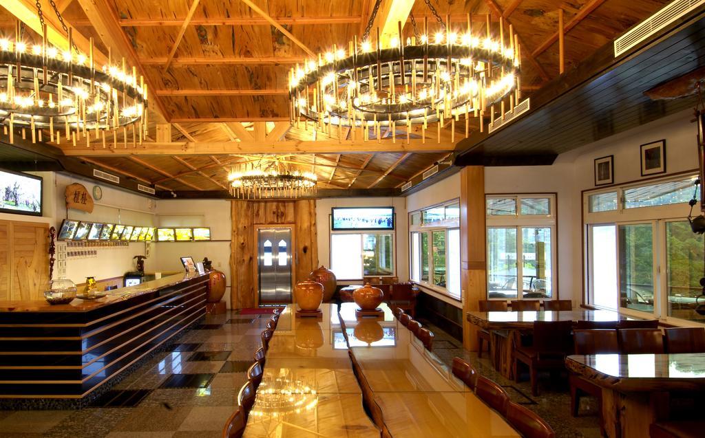 Sun Moon Bed& Breakfast Lejlighed Wulai Eksteriør billede