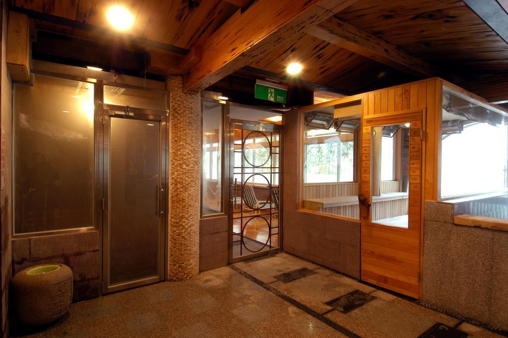Sun Moon Bed& Breakfast Lejlighed Wulai Eksteriør billede